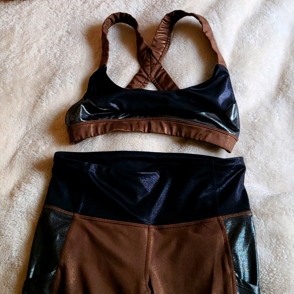 Metallic Joylab Matching sports bra and yoga pant